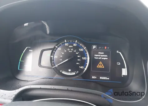 2017 Hyundai Ioniq Hybrid Blue z USA, uszkodzony, nr VIN KMHC65LC4HU031265